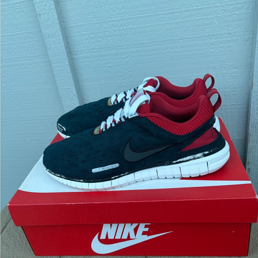 Men's Nike Free OG ‘14 Black and Red Running Shoes